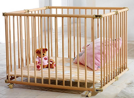 кроватка-манеж для новорожденных